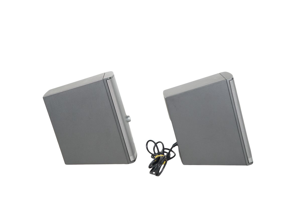 2x_Bose_Companion_2_Series_II_PC_Multimedia_Lautsprecher_Silber_02_result