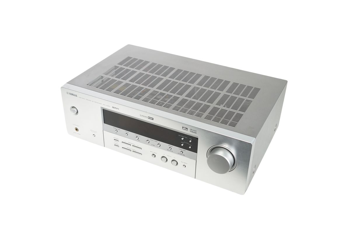 Yamaha_RX-V350_Stereo_Receiver_Silber_07_result