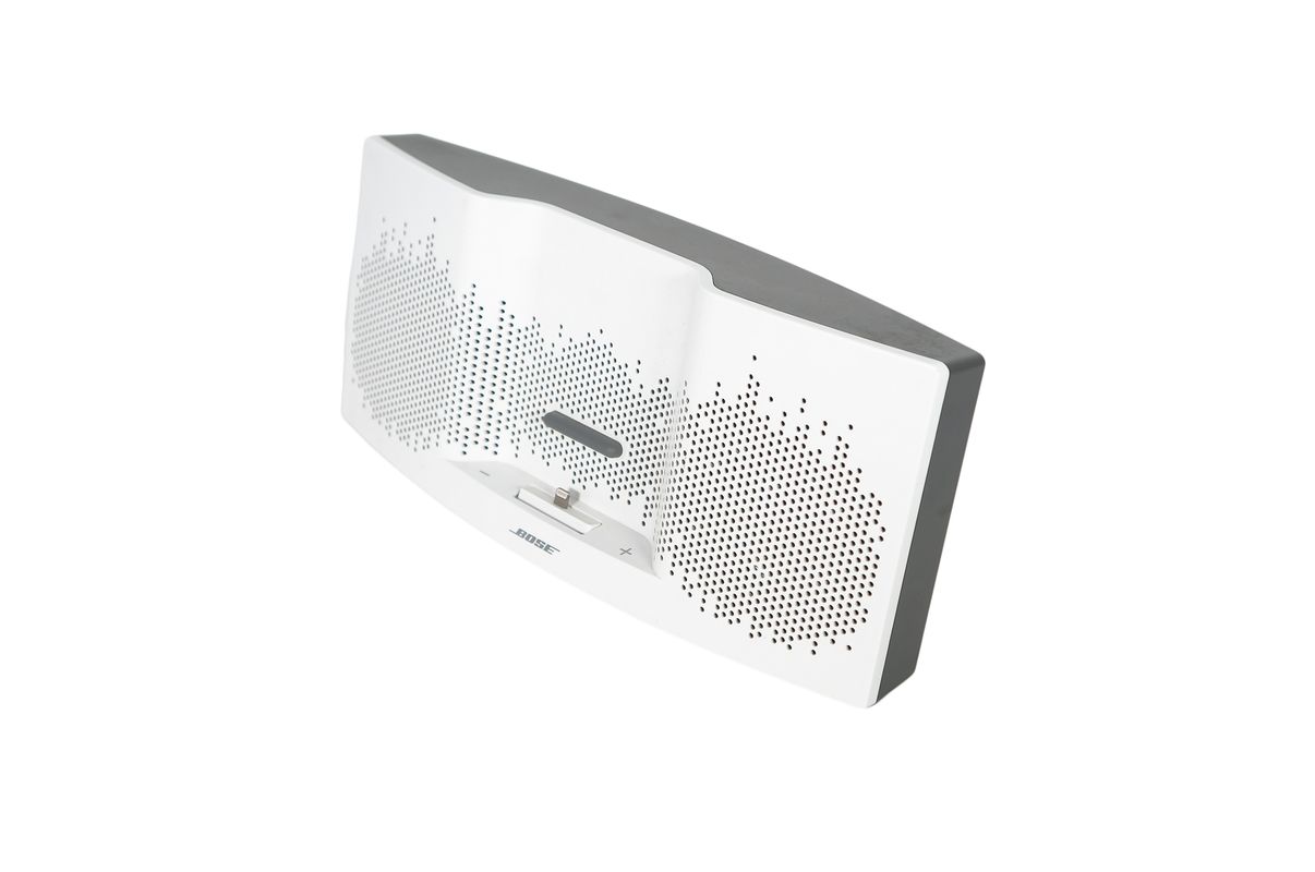 Bose_SoundDock_XT_Speaker_Weiss_07_result