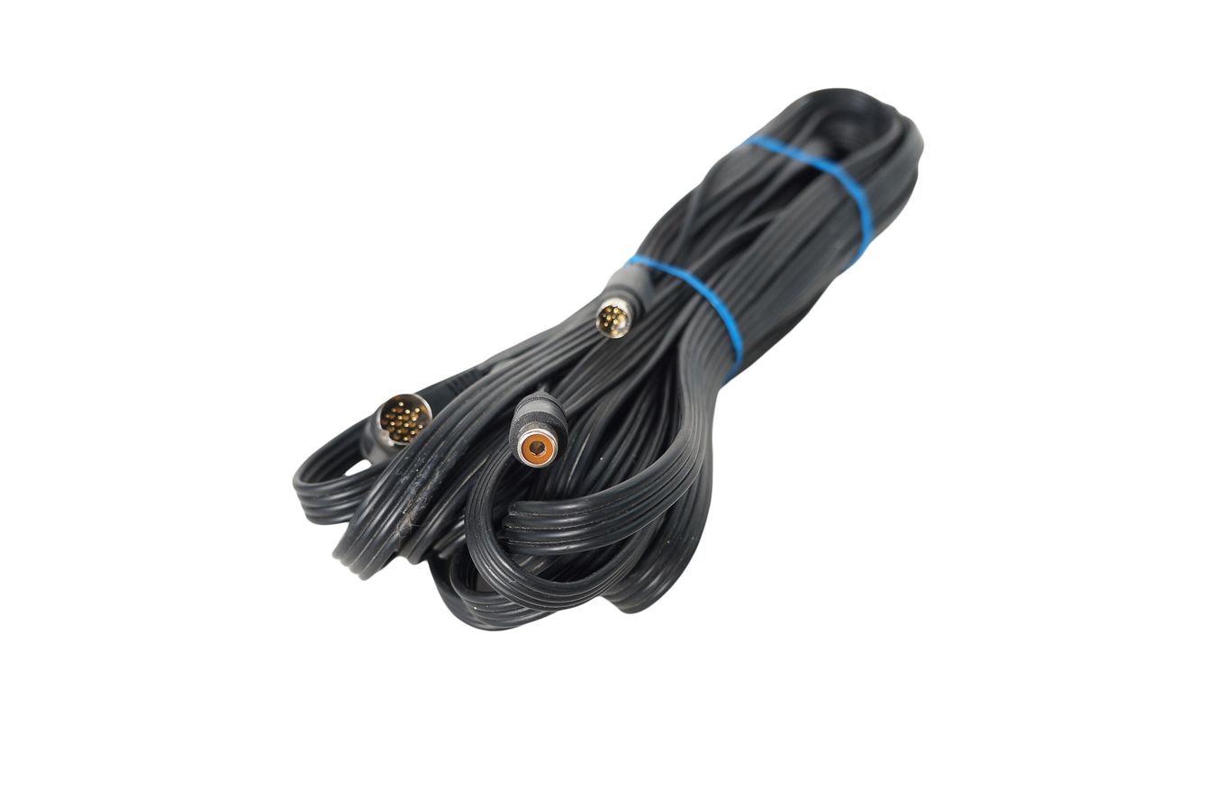 Bose_Acoustimass_Steuerkabel_13_pin_Schwarz_02_result