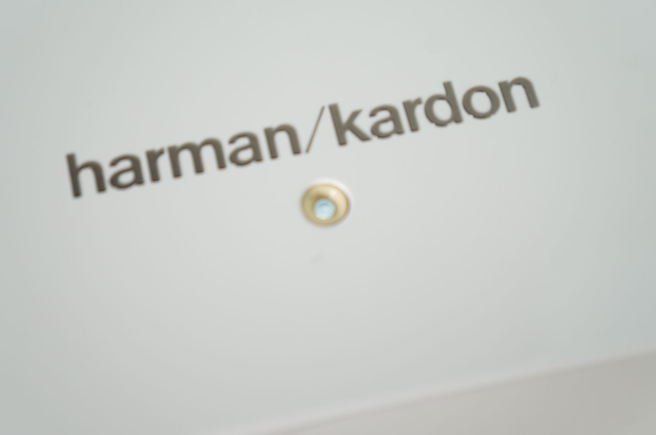 Harman_Kardon_HKTS_200_SUB_Subwoofer_Aktiv_Weiss_result