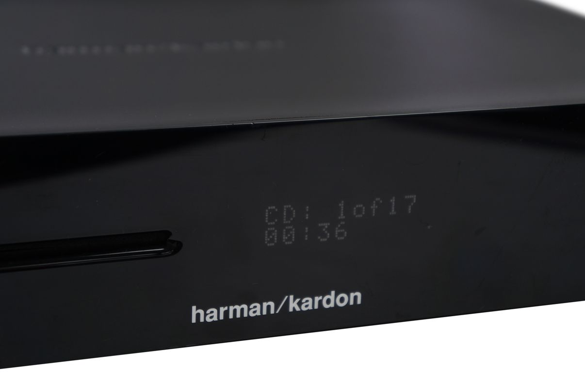 Harman_Kardon_BDS_575_5.1_Receiver_Blu-Ray_02_result
