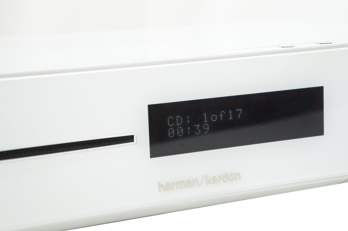 Harman_Kardon_BDS_270_2.1_Blu-ray_Heimkino_Receiver_Weiss_07_result