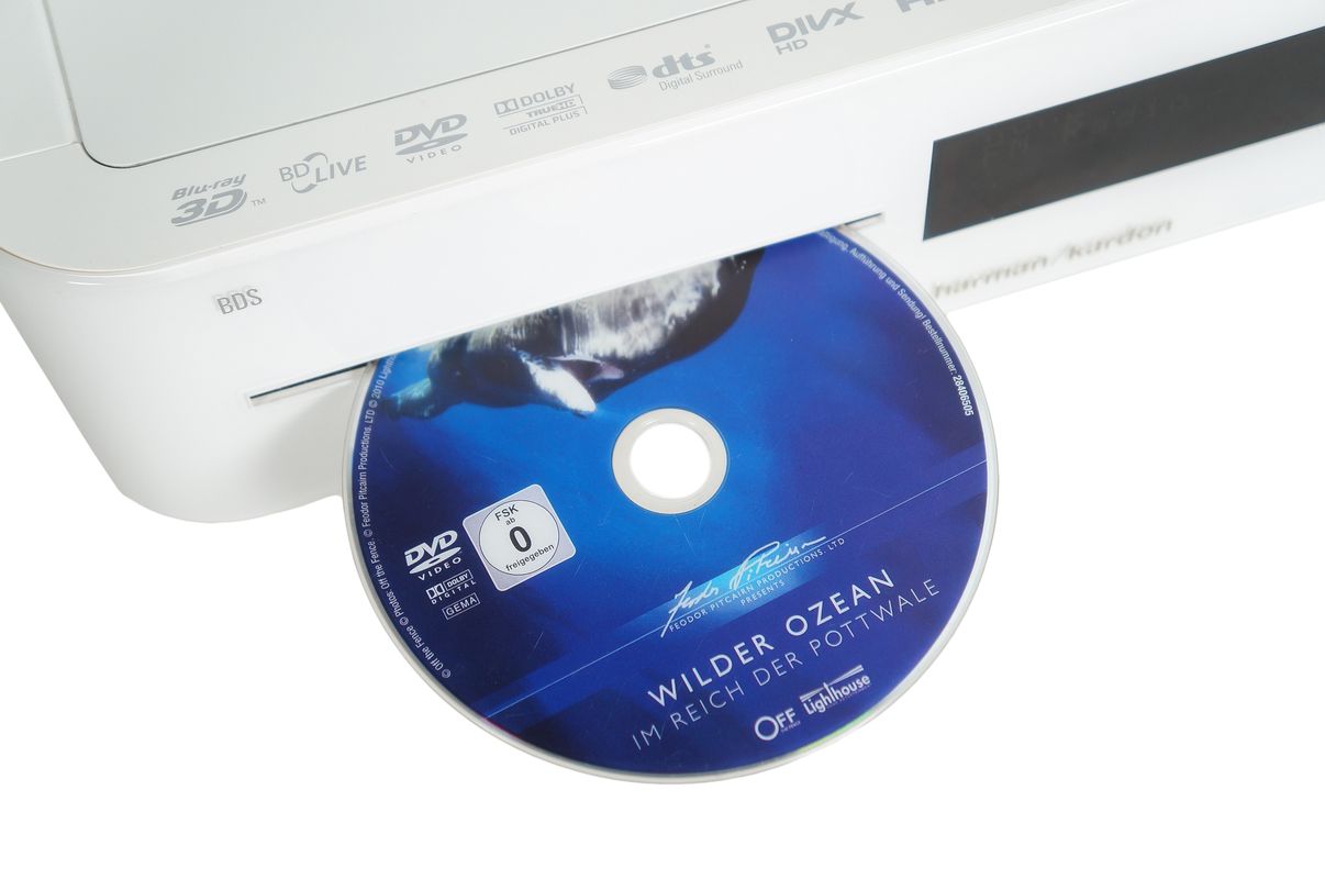 Harman_Kardon_BDS_270_2.1_Blu-ray_Heimkino_Receiver_Weiss_08_result