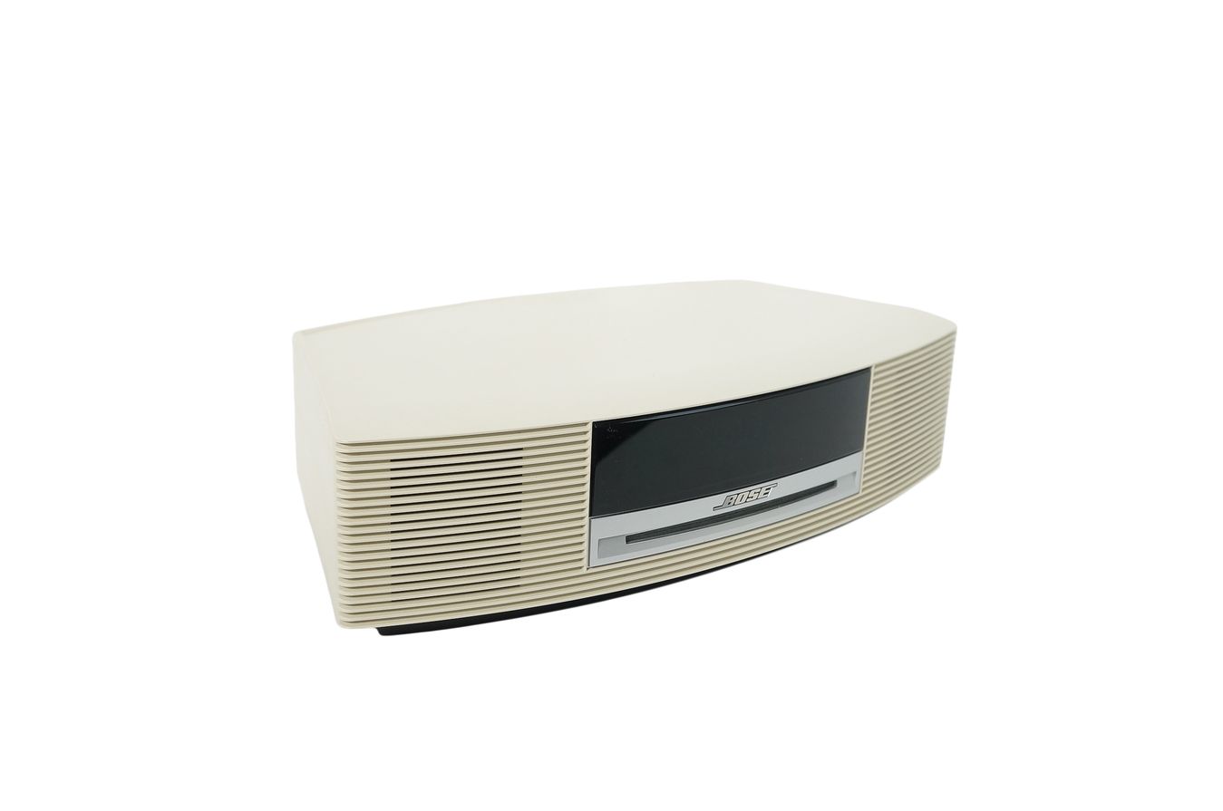 Bose_Wave_Music_System_AWRCC4_Weiss_03_result