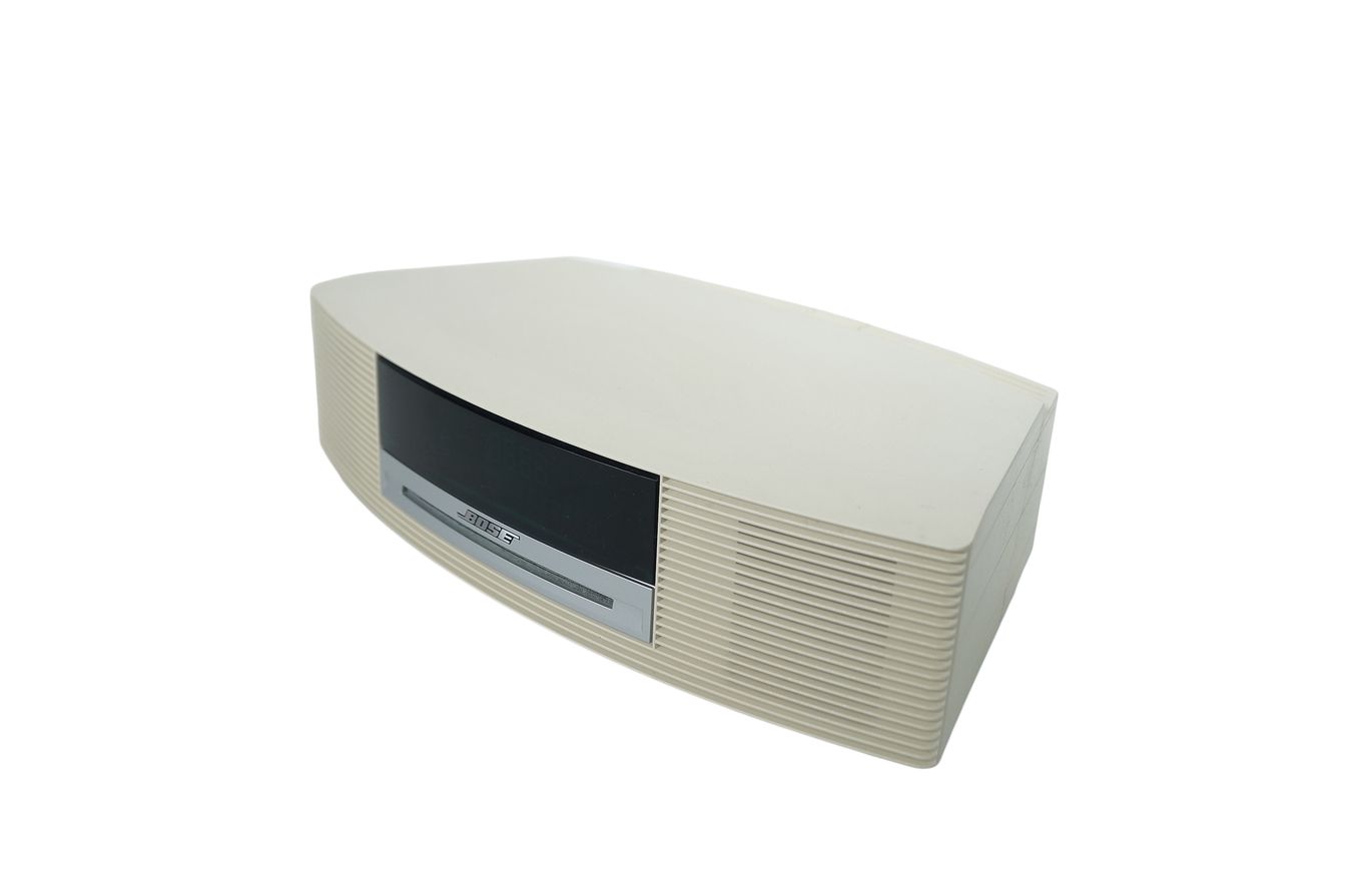Bose_Wave_Music_System_AWRCC4_Weiss_07_result