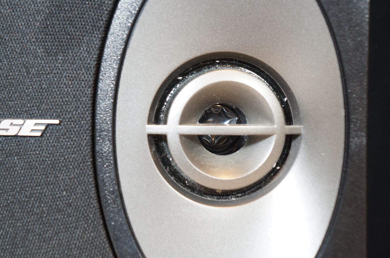 2x_Bose_301_V_Lautsprecher_Boxen_Schwarz_02_result