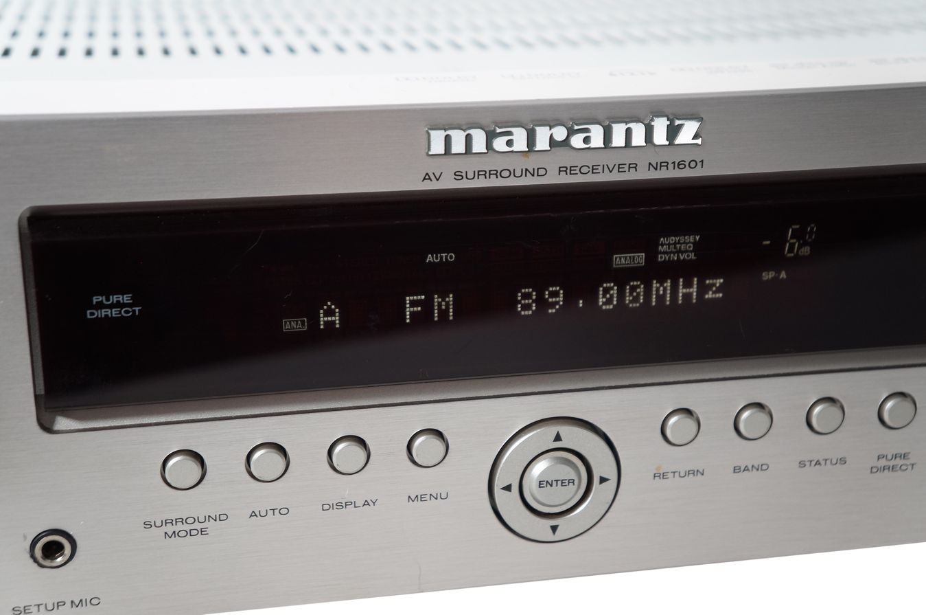 Marantz_NR_1601_Surround_Receiver_Silber_result