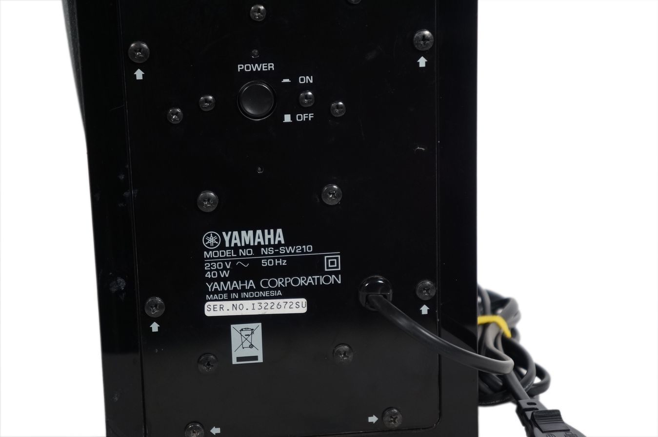 Yamaha_NS-SW210_Subwoofer_Schwarz_08_result