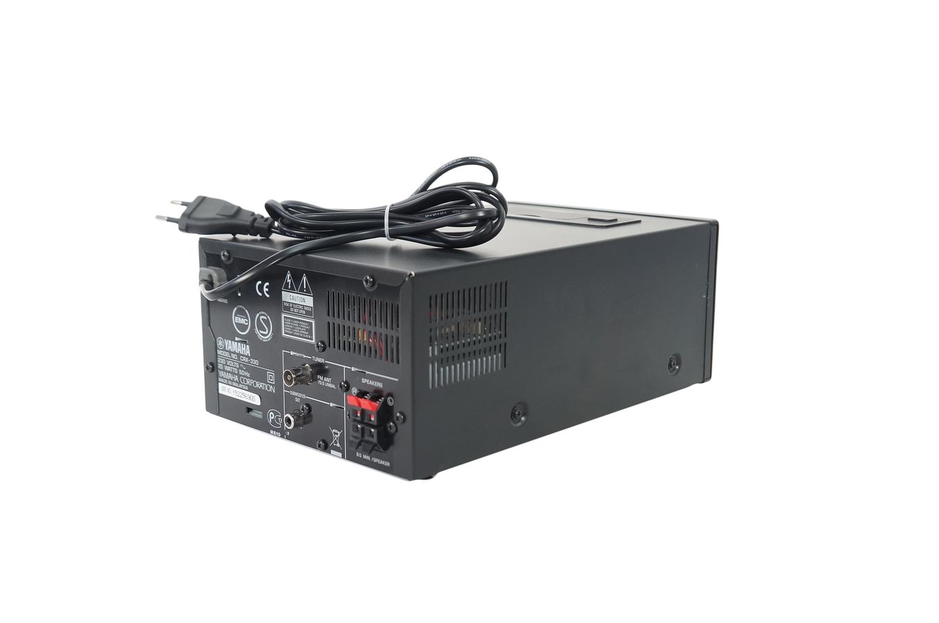Yamaha_PianoCraft_CRX-330_Mini_Hi-Fi_Anlage_08_result