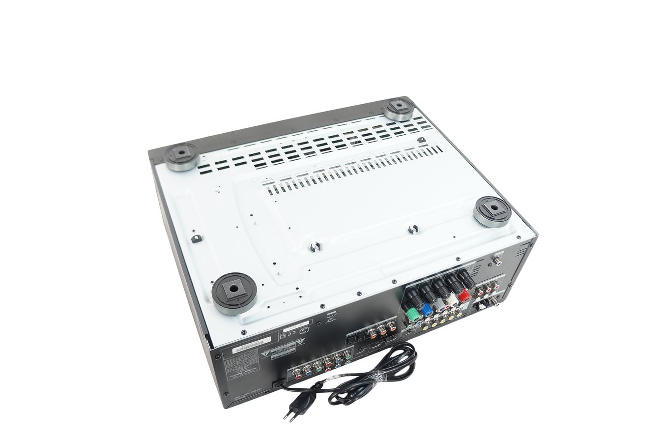 Harman_Kardon_AVR_142_5.1_AV_Receiver_Schwarz_TOP_Zustand_11_result