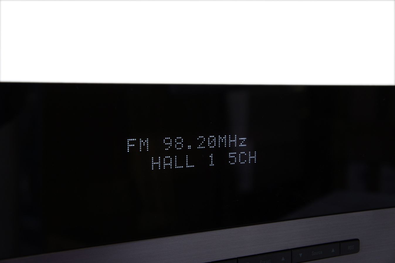 Harman_Kardon_AVR_142_5.1_AV_Receiver_Schwarz_TOP_Zustand_result