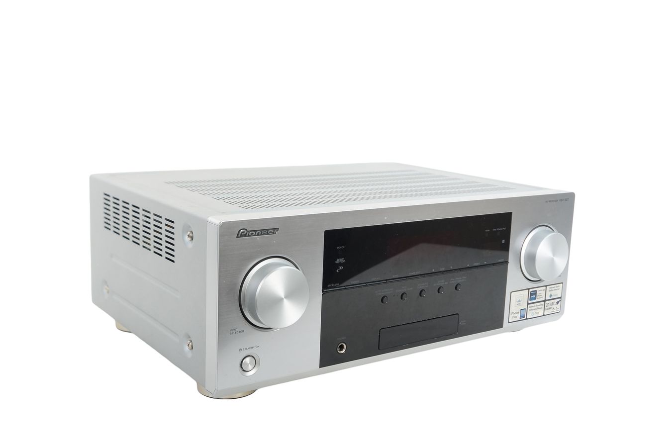 Pioneer_VSX-527-S_5.1_AV-Receiver_Silber_mit_Mikrofon_03_result
