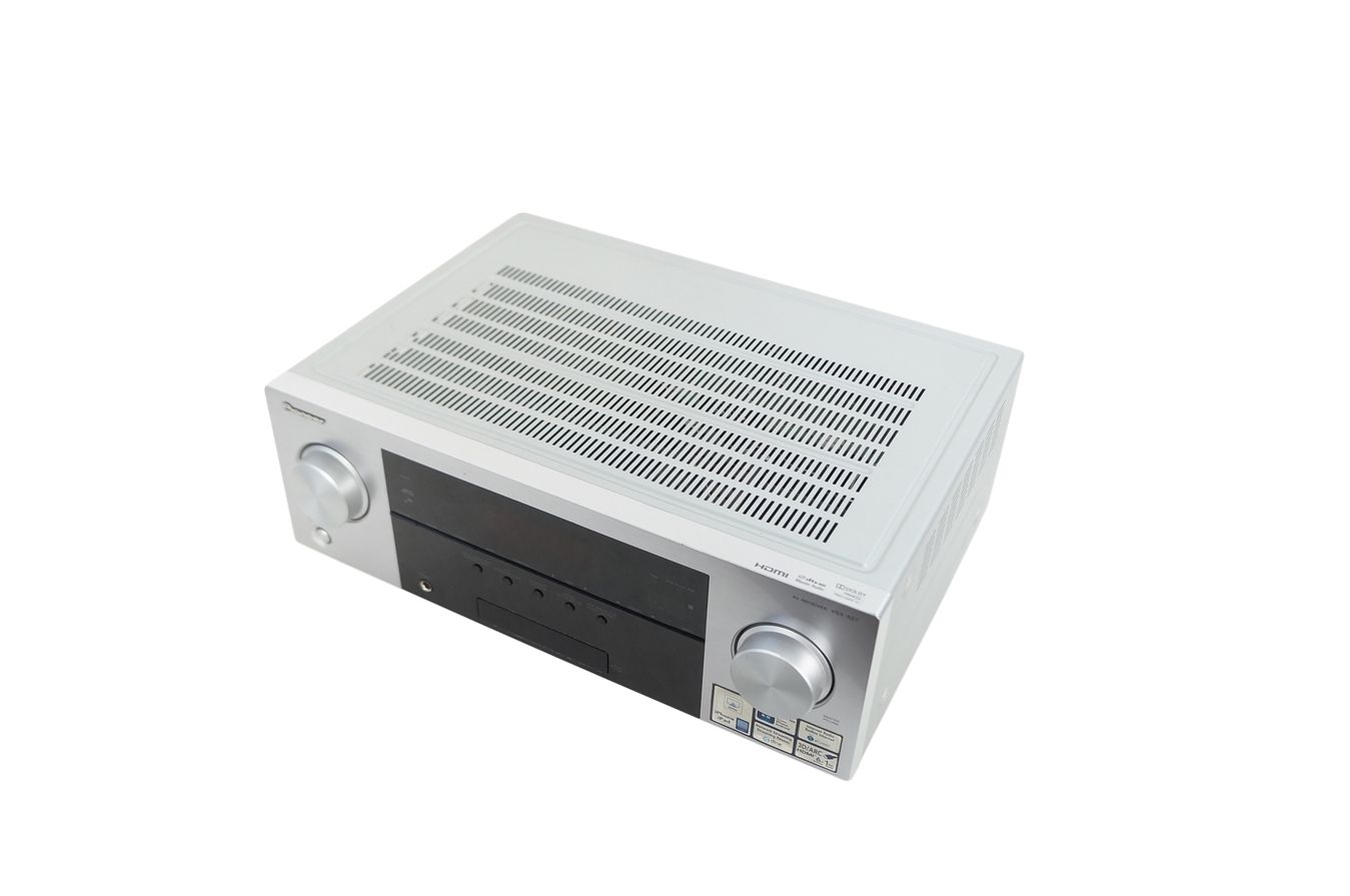 Pioneer_VSX-527-S_5.1_AV-Receiver_Silber_mit_Mikrofon_08_result