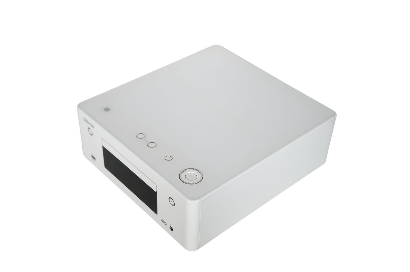 Denon_RCD-N9_2.1_Netzwerk_CD_Receiver_Weiss_08_result