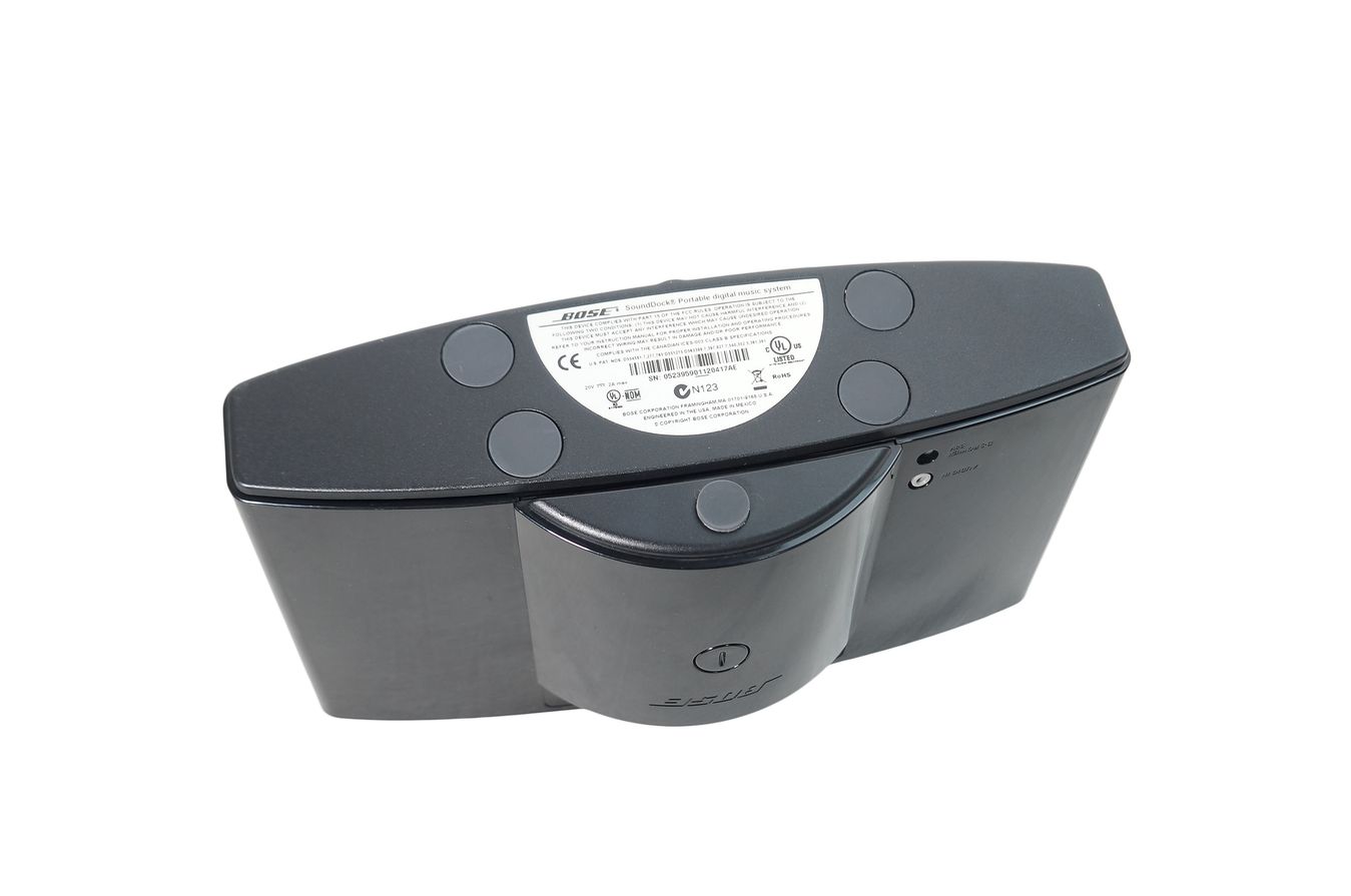Bose_SoundDock_Portable_Digital_Music_System_10_result