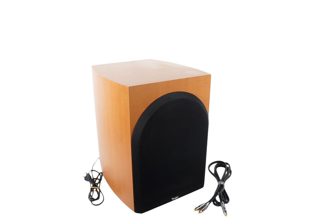 Teufel_Concept_R_5.1_Subwoofer_Aktiv_Holzoptik_02_result