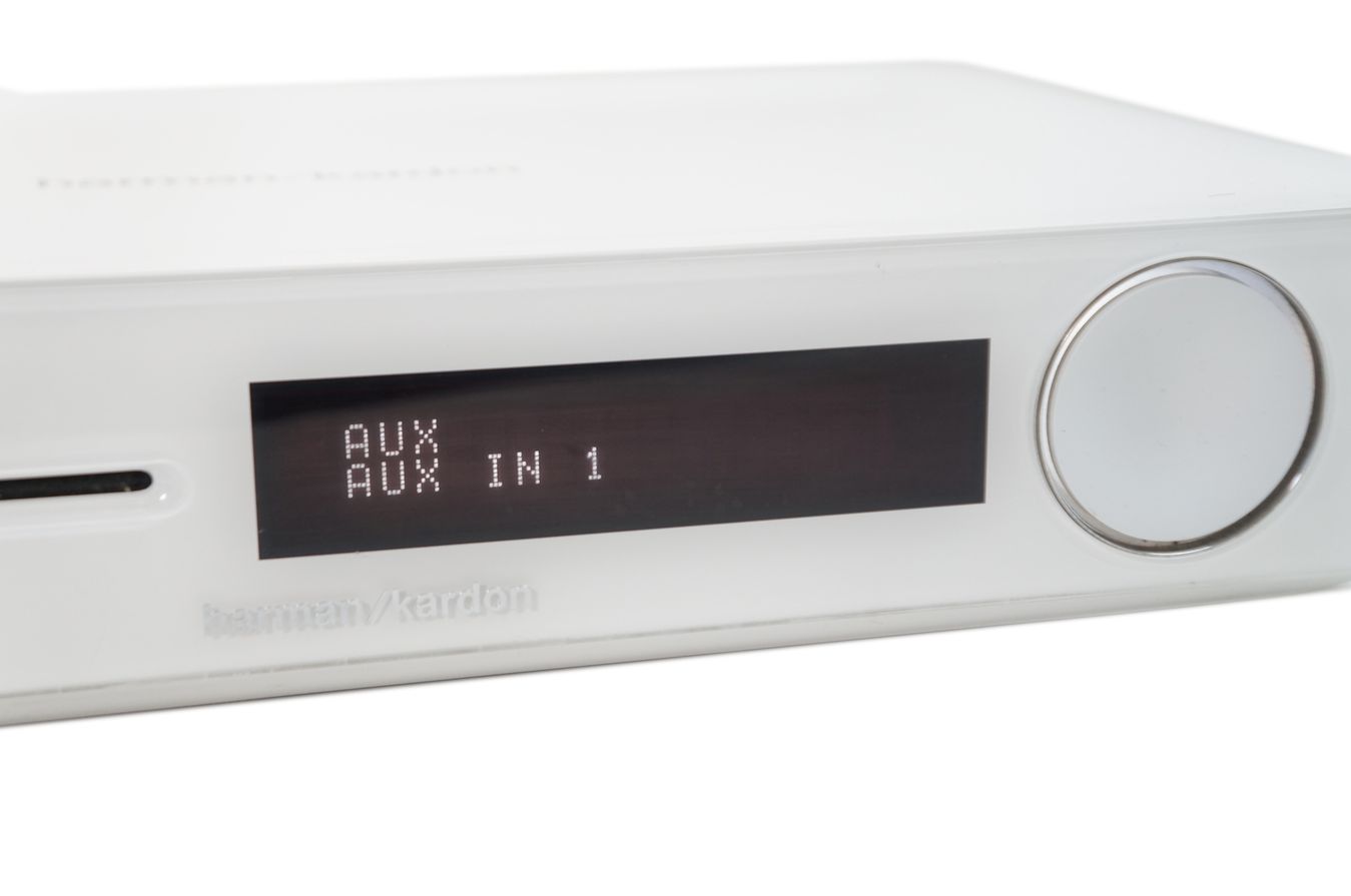 Harman_Kardon_BDS_577_5.1_Receiver_Blu-Ray_3D_Player_Weiss_TOP_Zustand_result