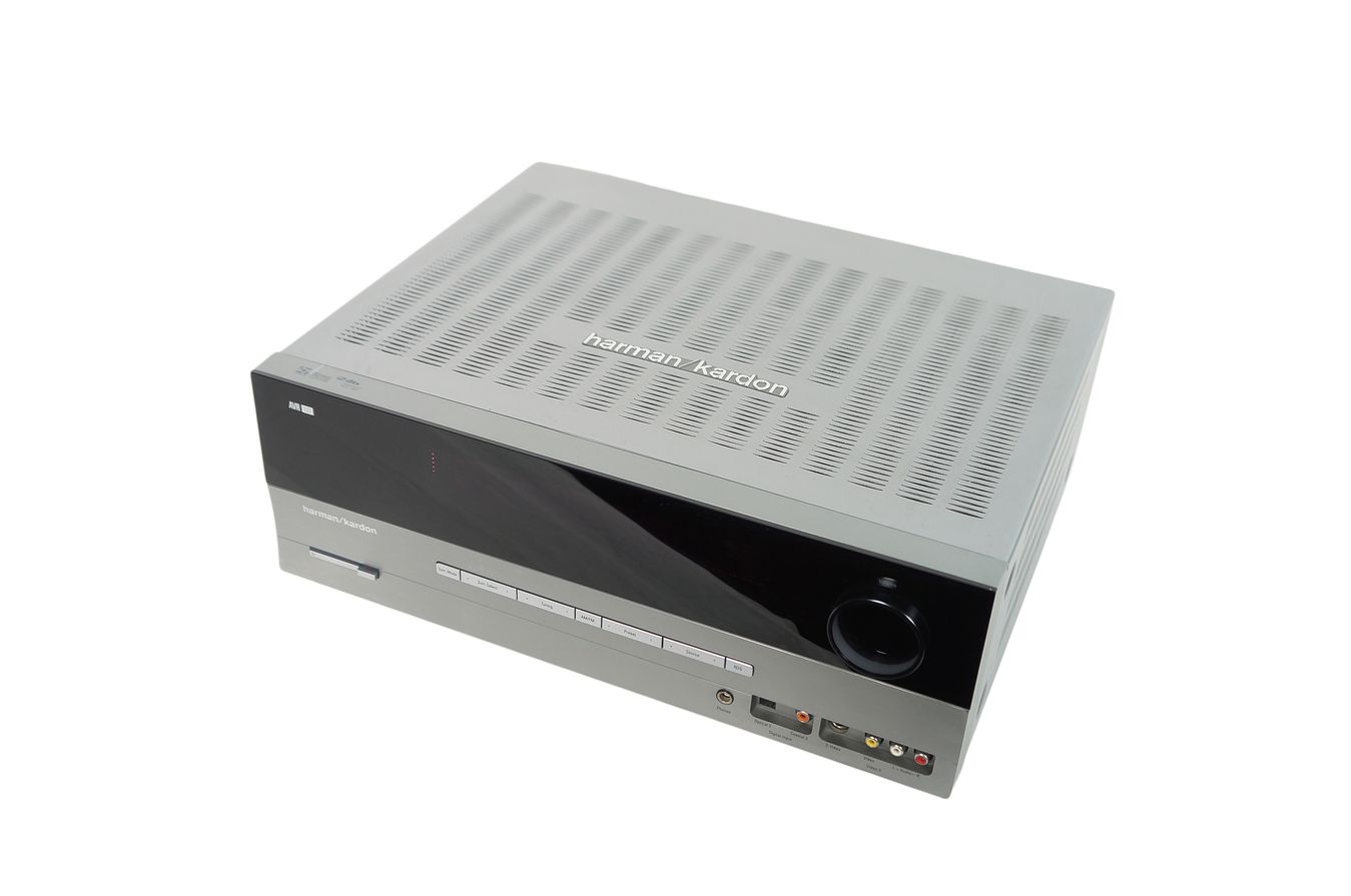 Harman_Kardon_AVR_137_5.1_AV_Receiver_Silber_07_result_enmKZAi