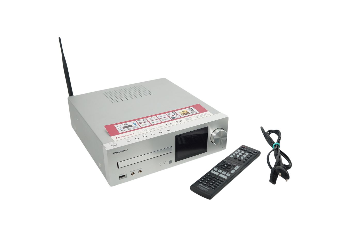 Pioneer_XC-HM72-S_2.1_Network_CD_Receiver_Silber_04_result