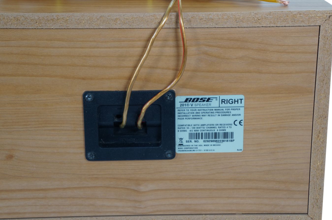 2x_Bose_201_V_Lautsprecher_Boxen_Holzoptik_05_result