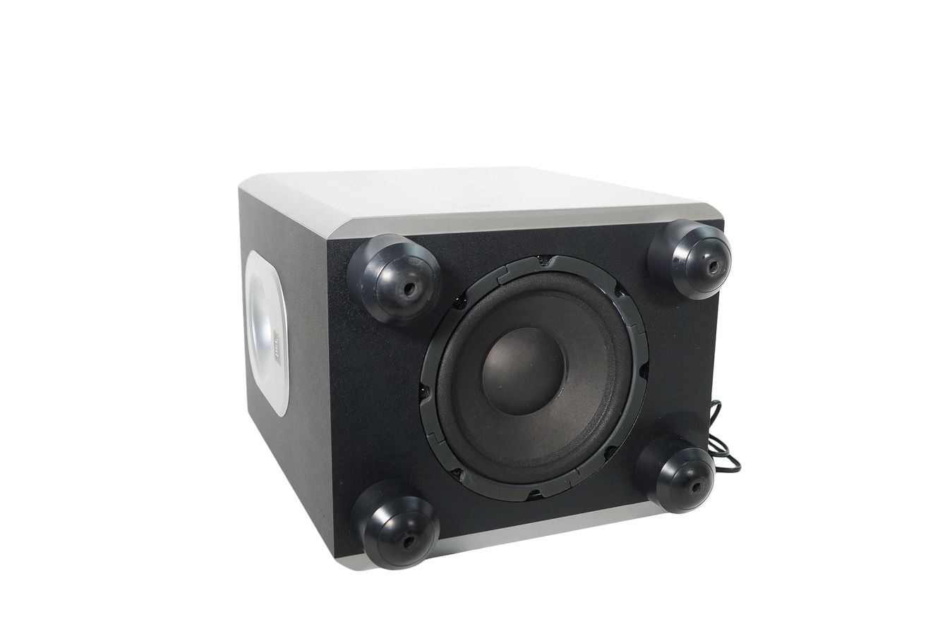 JBL_SUB_140_-_230_Subwoofer_Aktiv_Silber_07_result