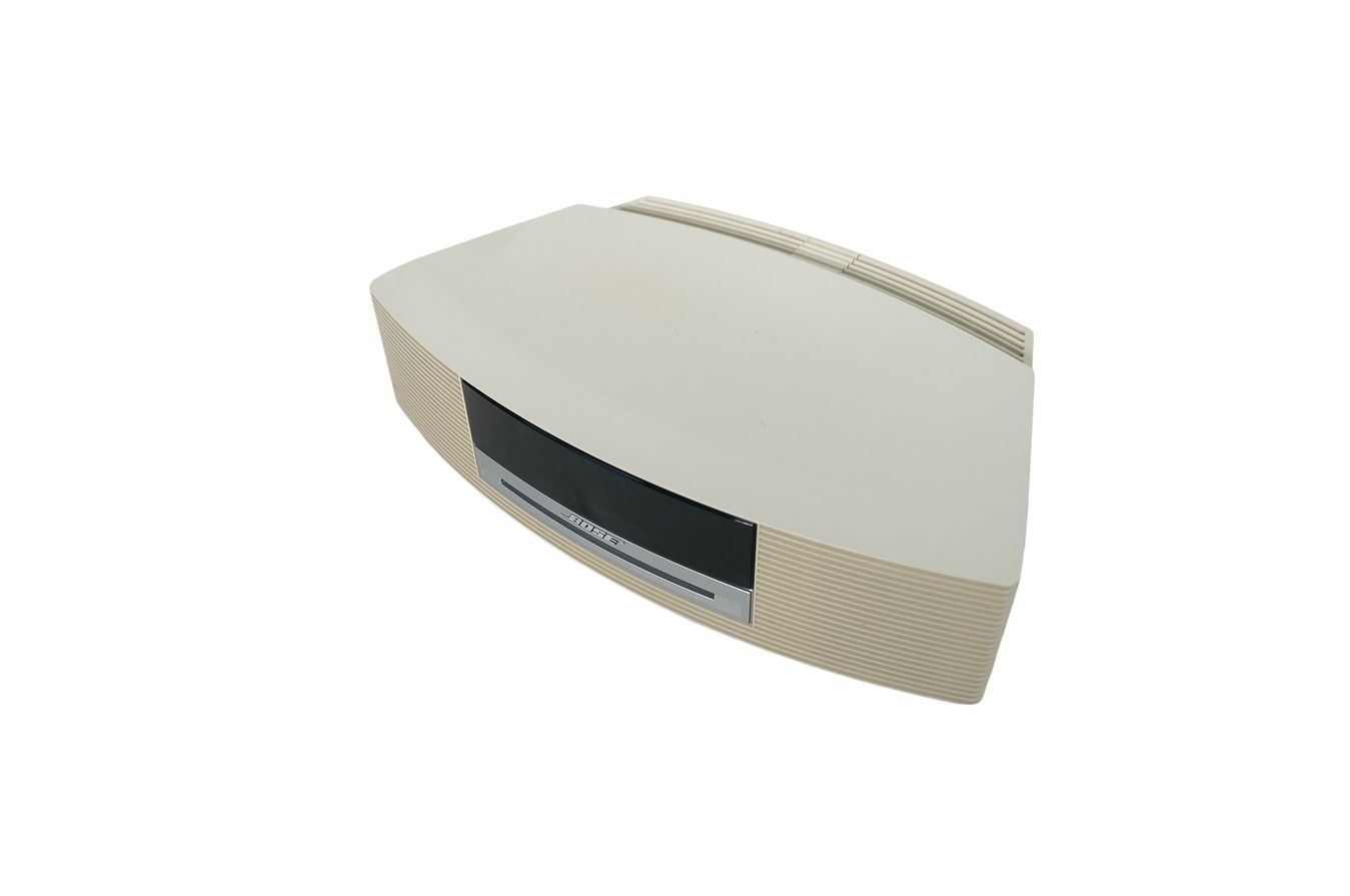 Bose_Wave_Music_System_AWRCC4_Weiss_06_result