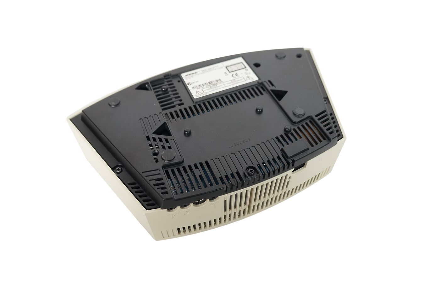 Bose_Wave_Music_System_AWRCC4_Weiss_07_result
