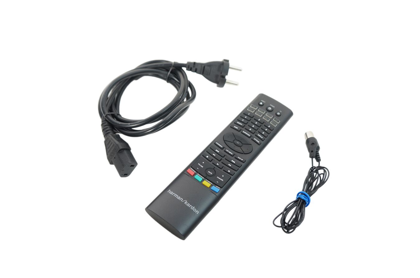 Harman_Kardon_BDS_570_5.1_Receiver_Blu-Ray_mit_Mikrofon_09_result