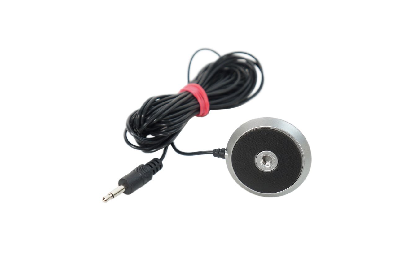 Harman_Kardon_BDS_570_5.1_Receiver_Blu-Ray_mit_Mikrofon_11_result