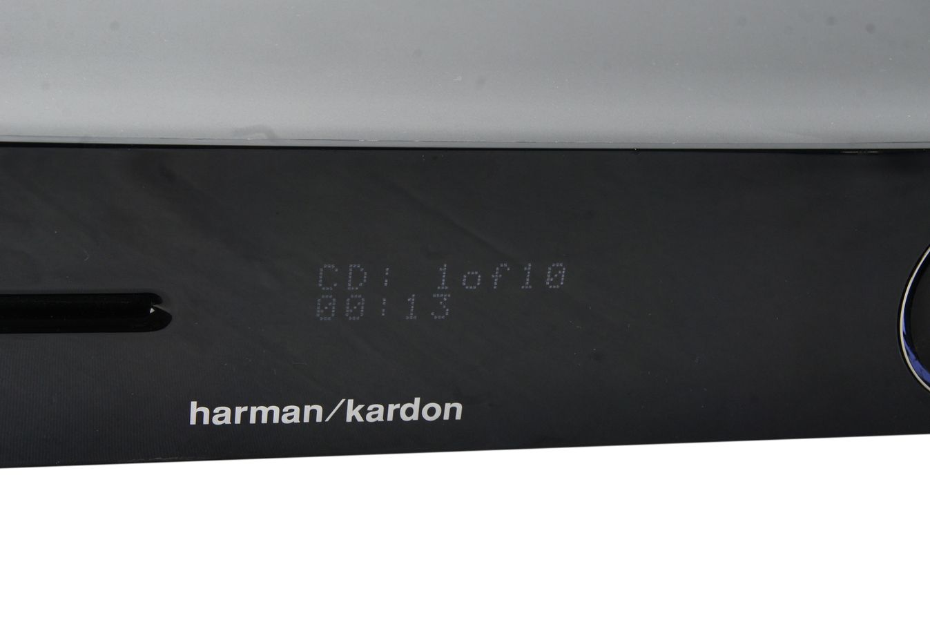 Harman_Kardon_BDS_575_5.1_Receiver_Blu-Ray_mit_Mikrofon_02_result