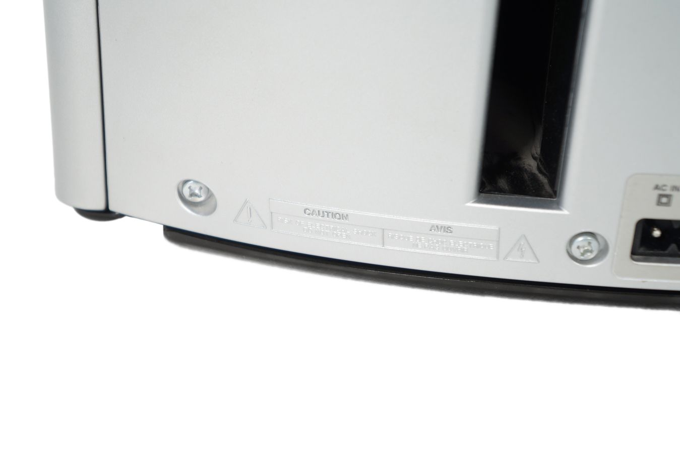 Bose_SoundDock_10_Digital_Music_System_11_result