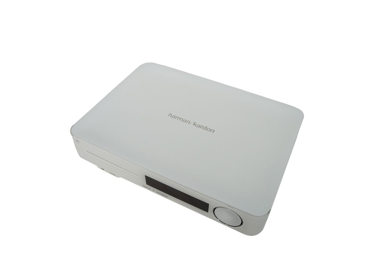 Harman_Kardon_BDS_577_5.1_Receiver_Blu-Ray_3D_Player_Weiss_07_result