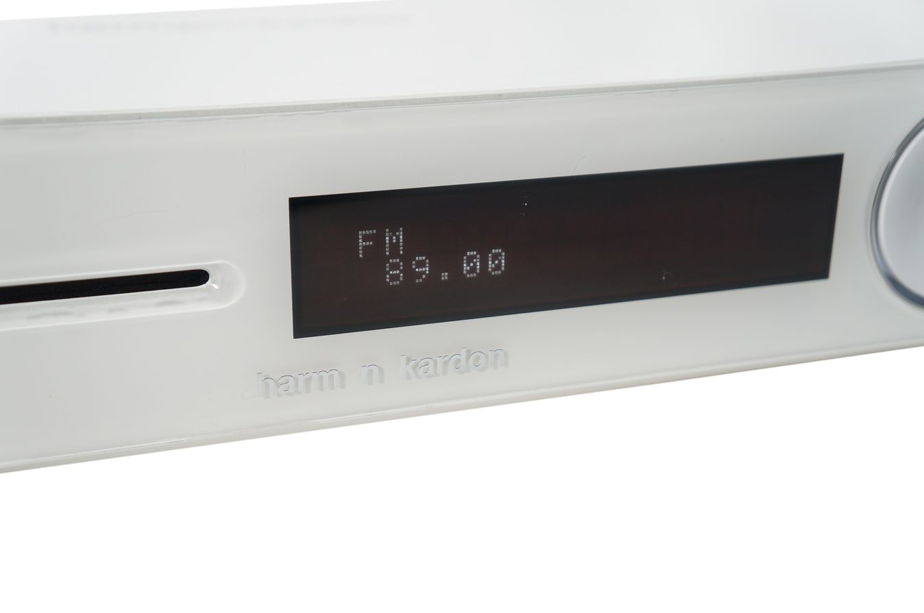 Harman_Kardon_BDS_577_5.1_Receiver_Blu-Ray_3D_Player_Weiss_result