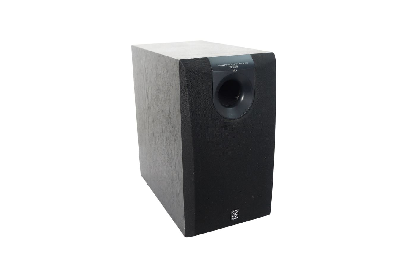 Yamaha_SW-P130_Subwoofer_Aktiv_Schwarz_02_result