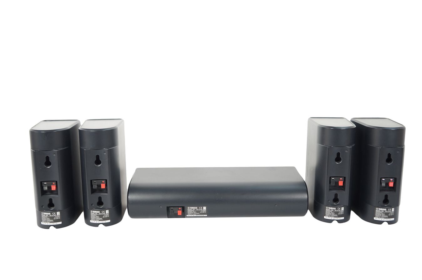 5x_Yamaha_NX-C130_NX-E130_Lautsprecher_Boxen_Schwarz_mit_Kabeln_04_result
