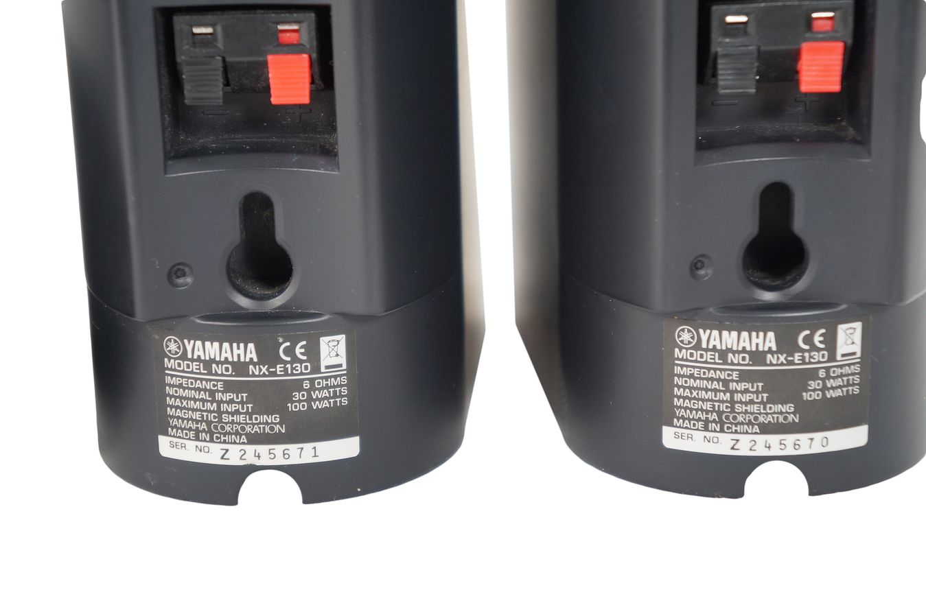 5x_Yamaha_NX-C130_NX-E130_Lautsprecher_Boxen_Schwarz_mit_Kabeln_06_result