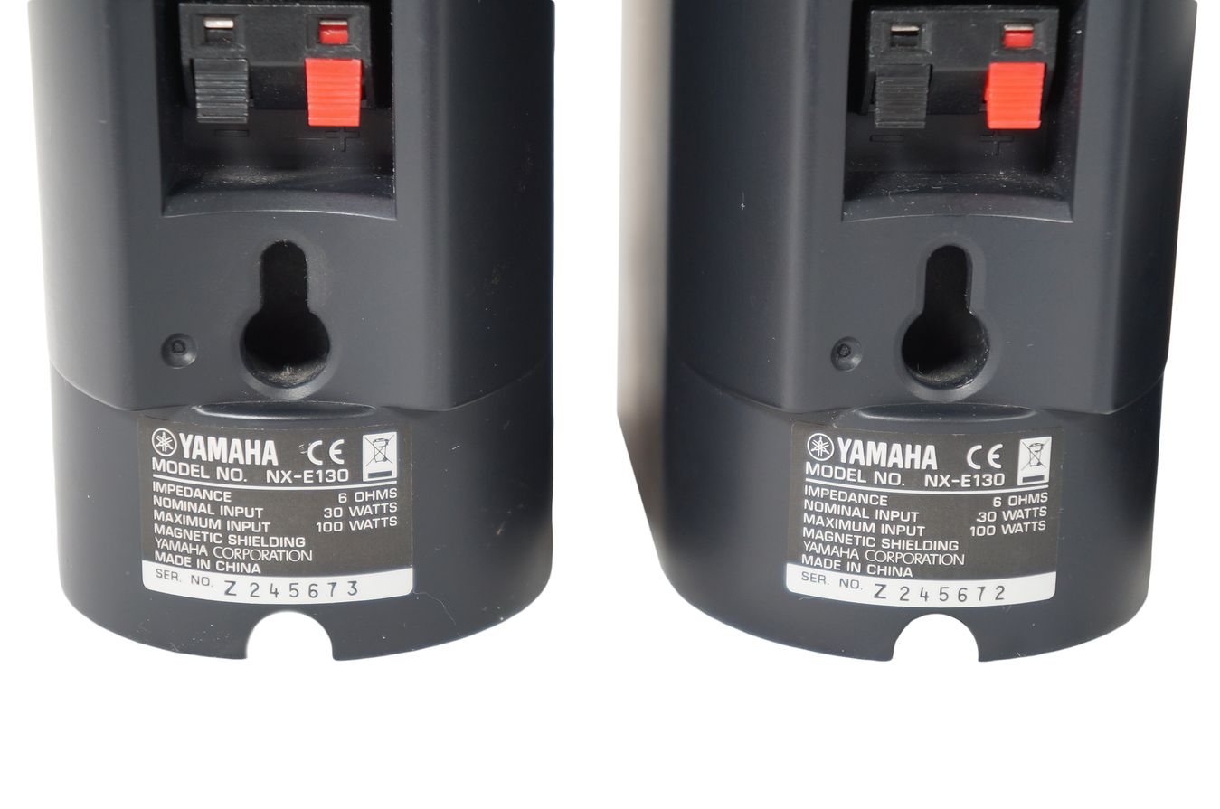 5x_Yamaha_NX-C130_NX-E130_Lautsprecher_Boxen_Schwarz_mit_Kabeln_07_result
