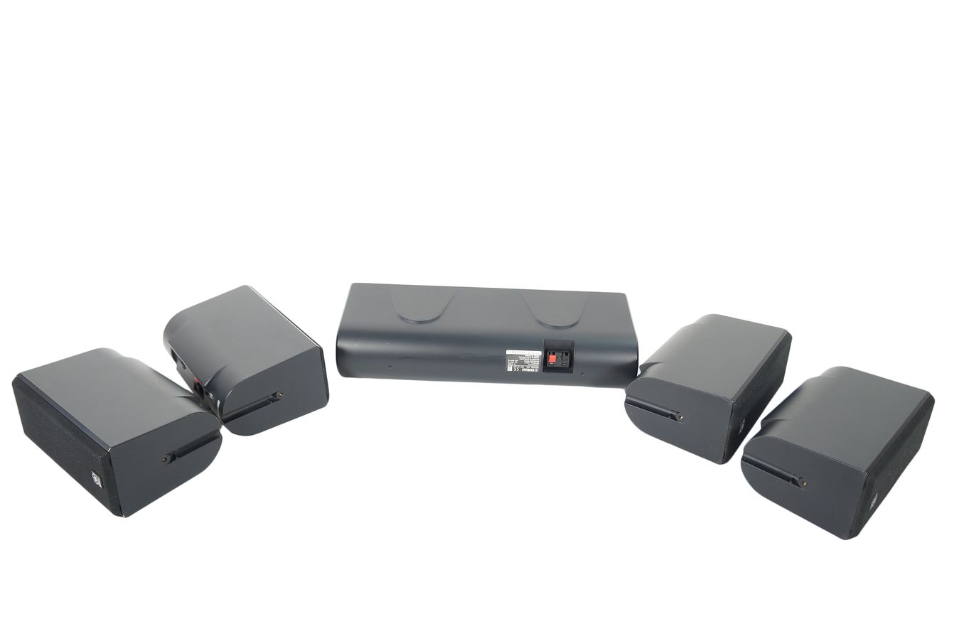 5x_Yamaha_NX-C130_NX-E130_Lautsprecher_Boxen_Schwarz_mit_Kabeln_09_result