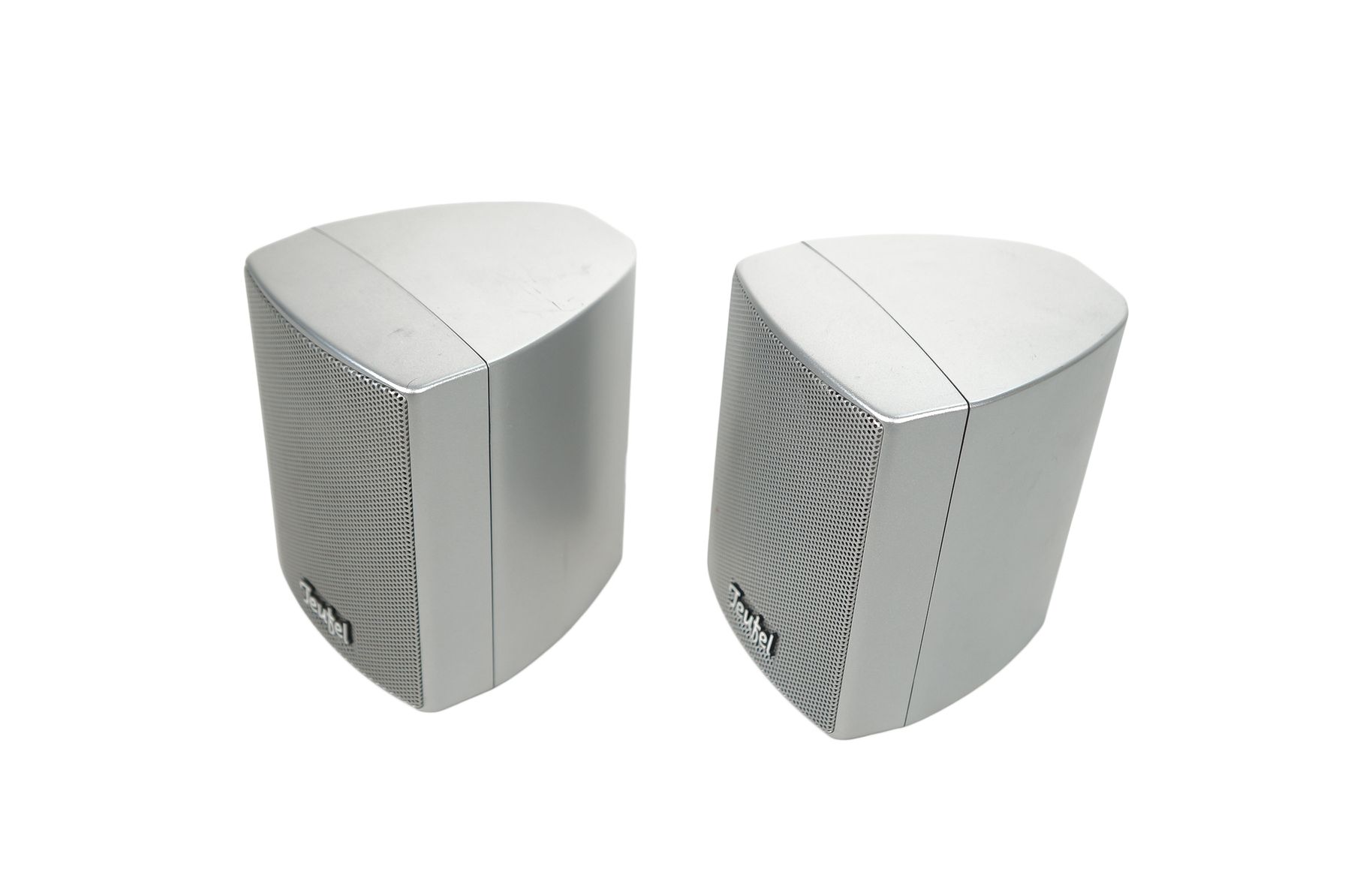 2x_Teufel_Concept_E_Lautsprecher_Boxen_Silber_04_result