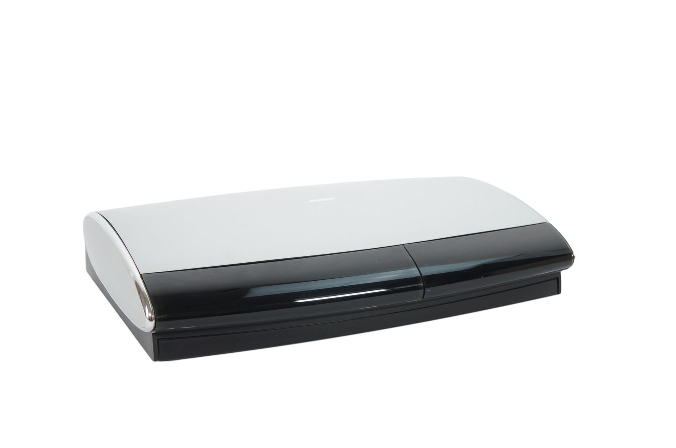 Bose_Lifestyle_28_AV28_Media_Center_04_result