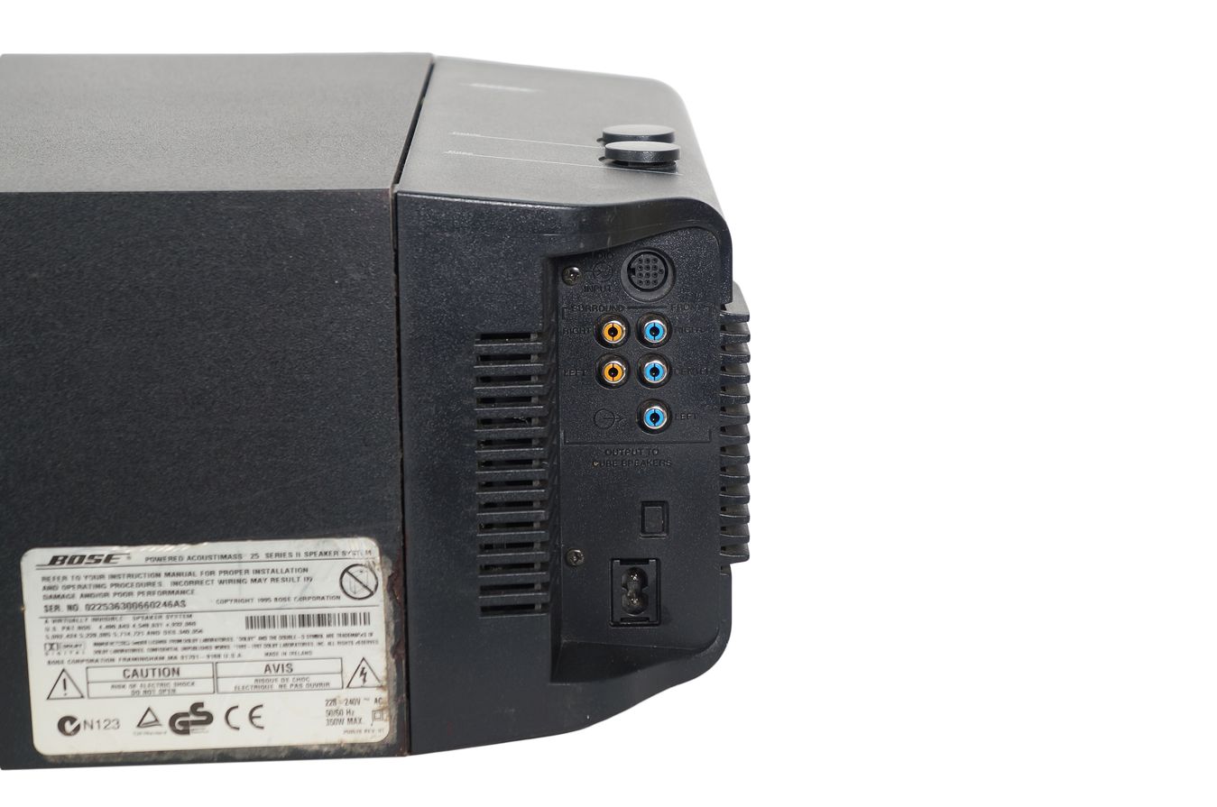 Bose_Acoustimass_25_Series_II_Subwoofer_Aktiv_Schwarz_mit_Steuerkabel_07_result