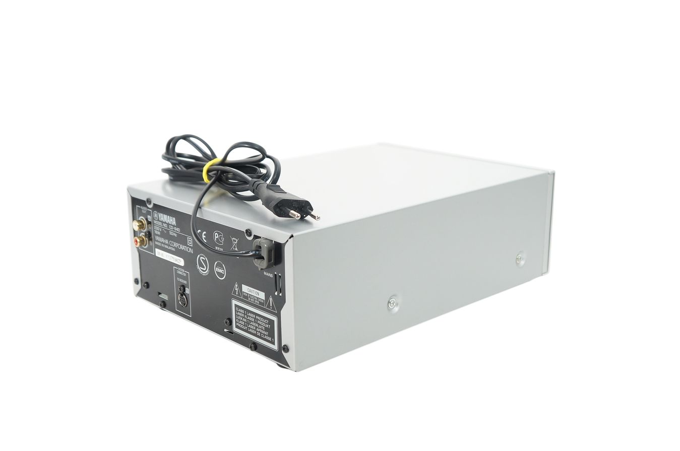 Yamaha_CD-640_CD_Player_Silber_04_result