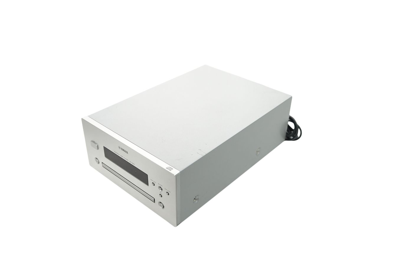 Yamaha_CD-640_CD_Player_Silber_06_result