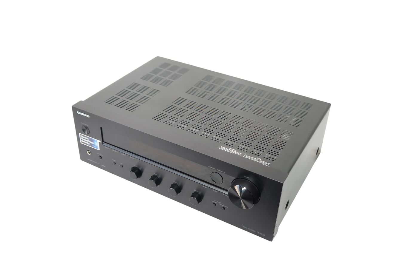 Onkyo_TX-8030_Stereo_2.1_Receiver_Schwarz_07_result