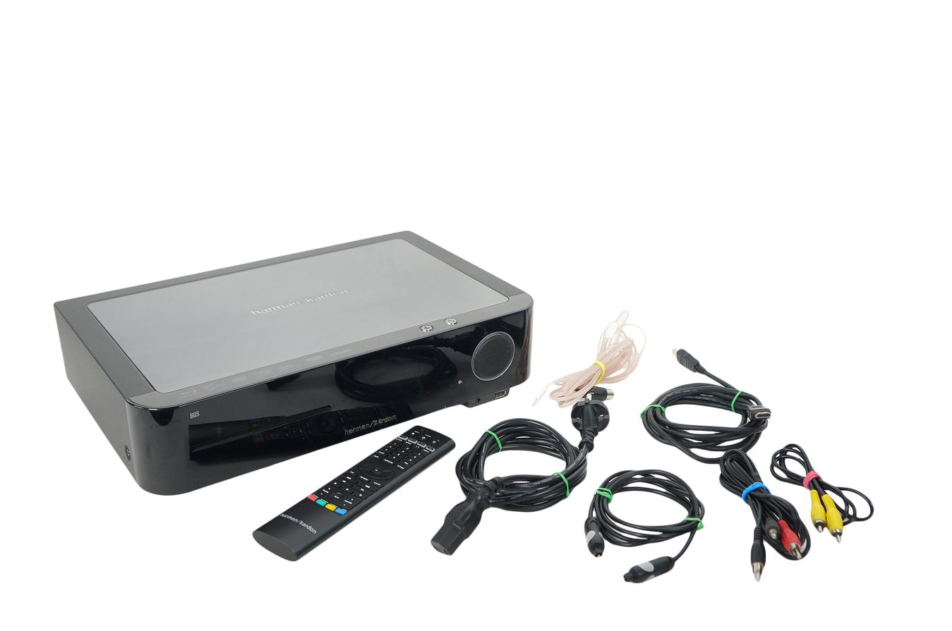 Harman_Kardon_5.1_BDS_5_Receiver_Blu-Ray_DVD_USB_02_result