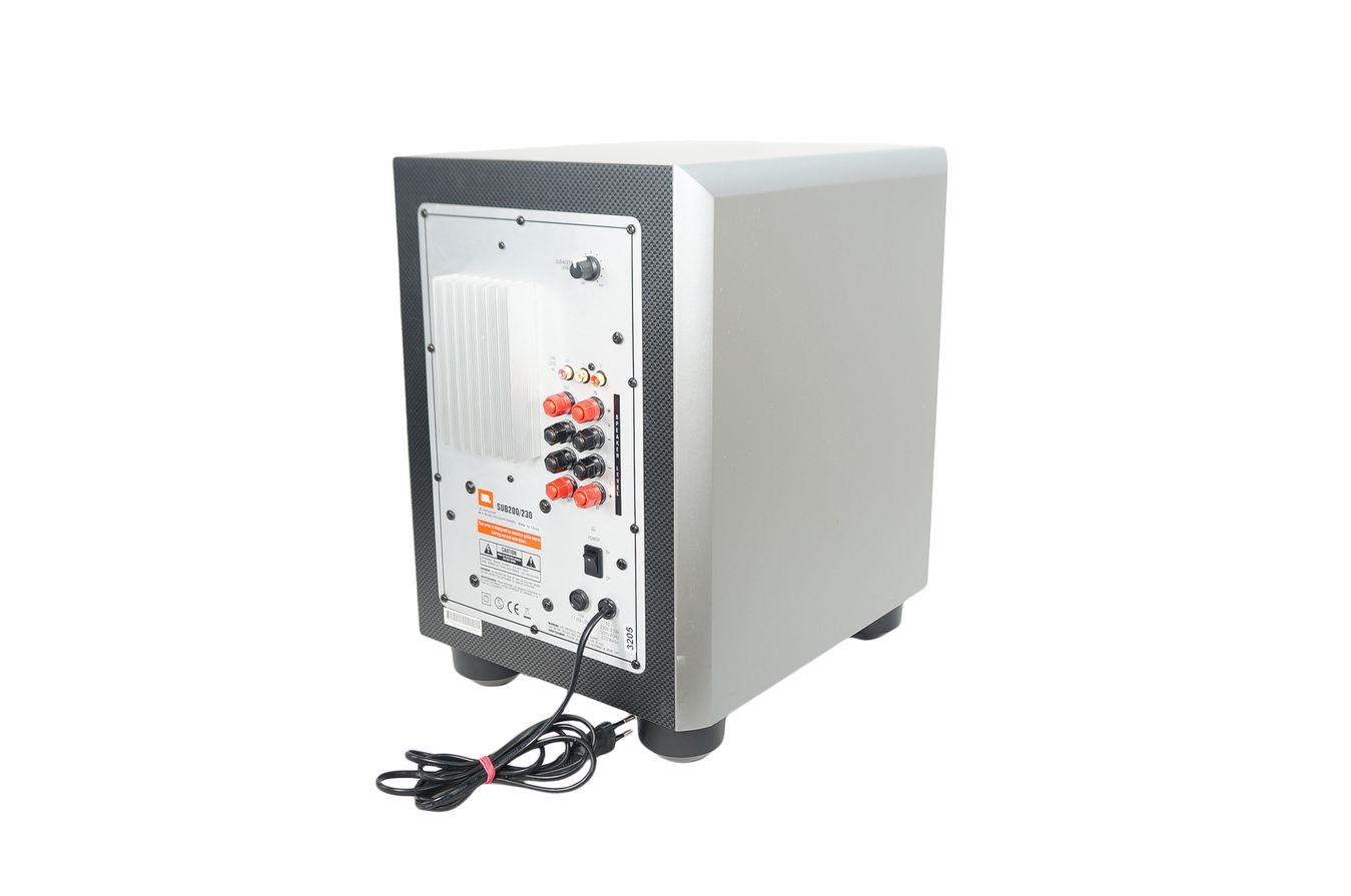 JBL_SUB_200_Subwoofer_Aktiv_Silber_04_result