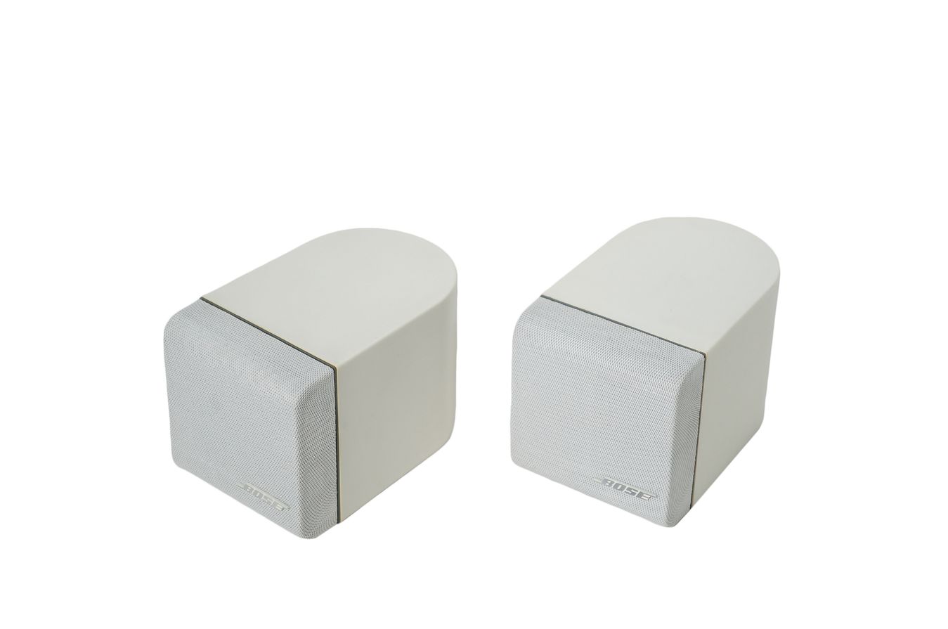 2x_Bose_Einzelcubes_Lautsprecher_Boxen_Series_II_Weiss_04_result
