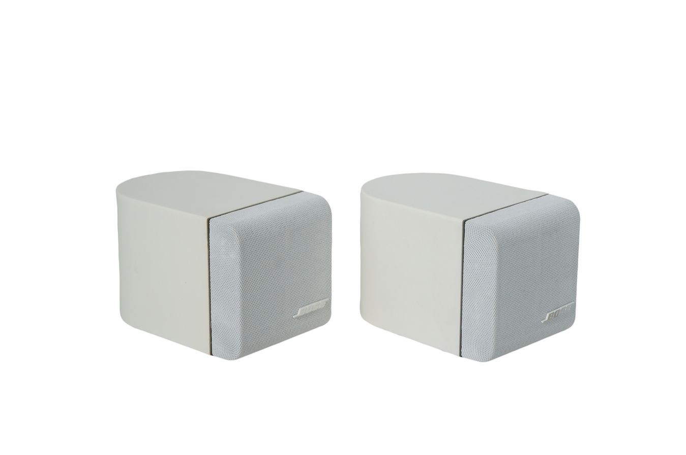 2x_Bose_Einzelcubes_Lautsprecher_Boxen_Series_II_Weiss_result