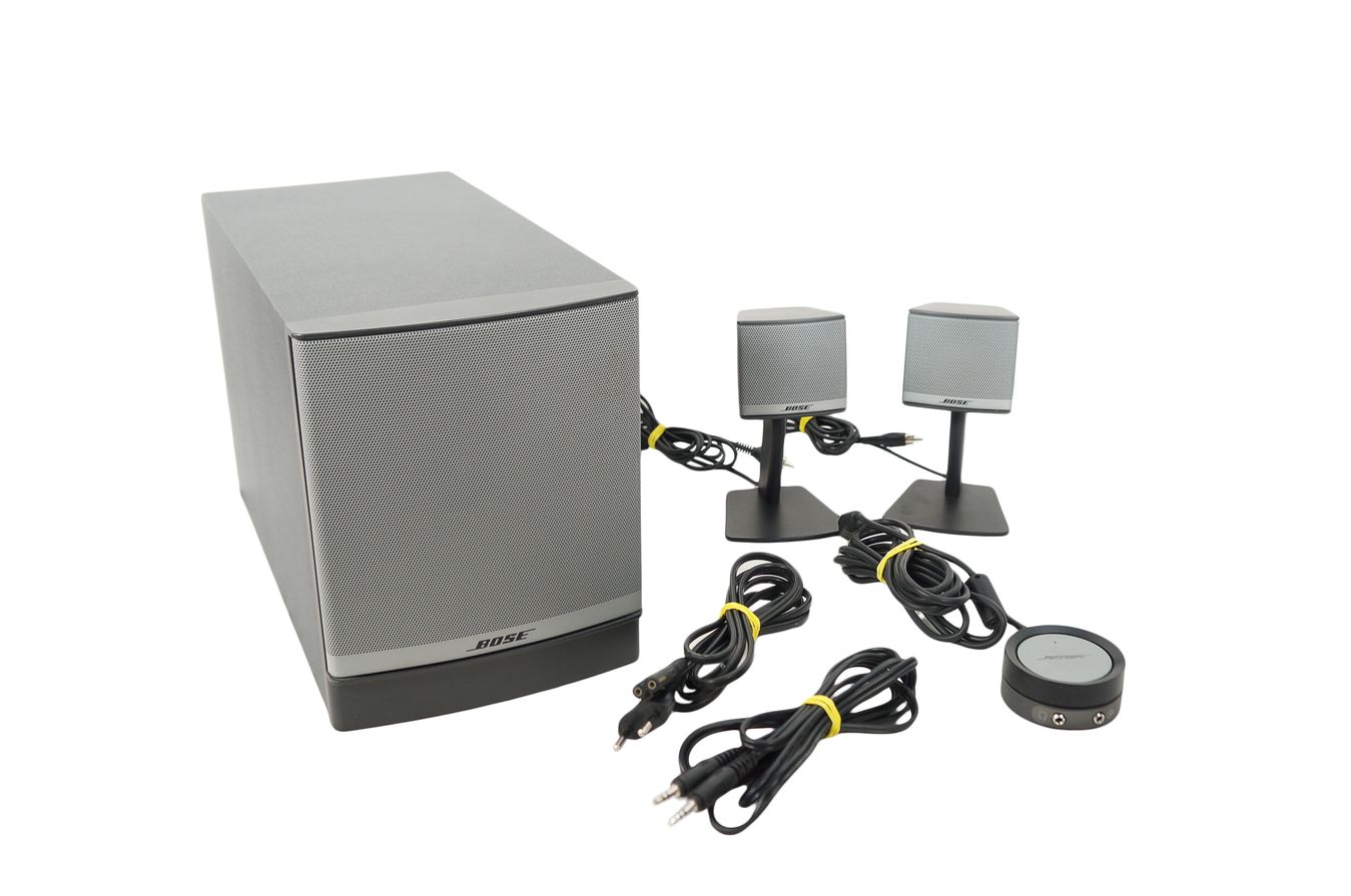 Bose_Companion_3_Series_II_Multimedia_Lautsprecher_System_02_result
